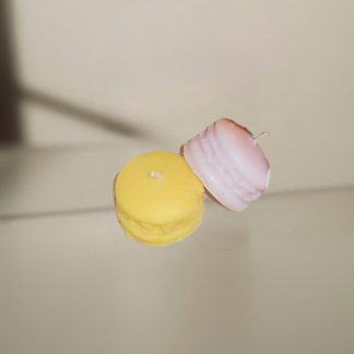 Macaroon candle
