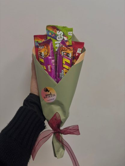 Sweet Bouquet-Skittles & Lion bar